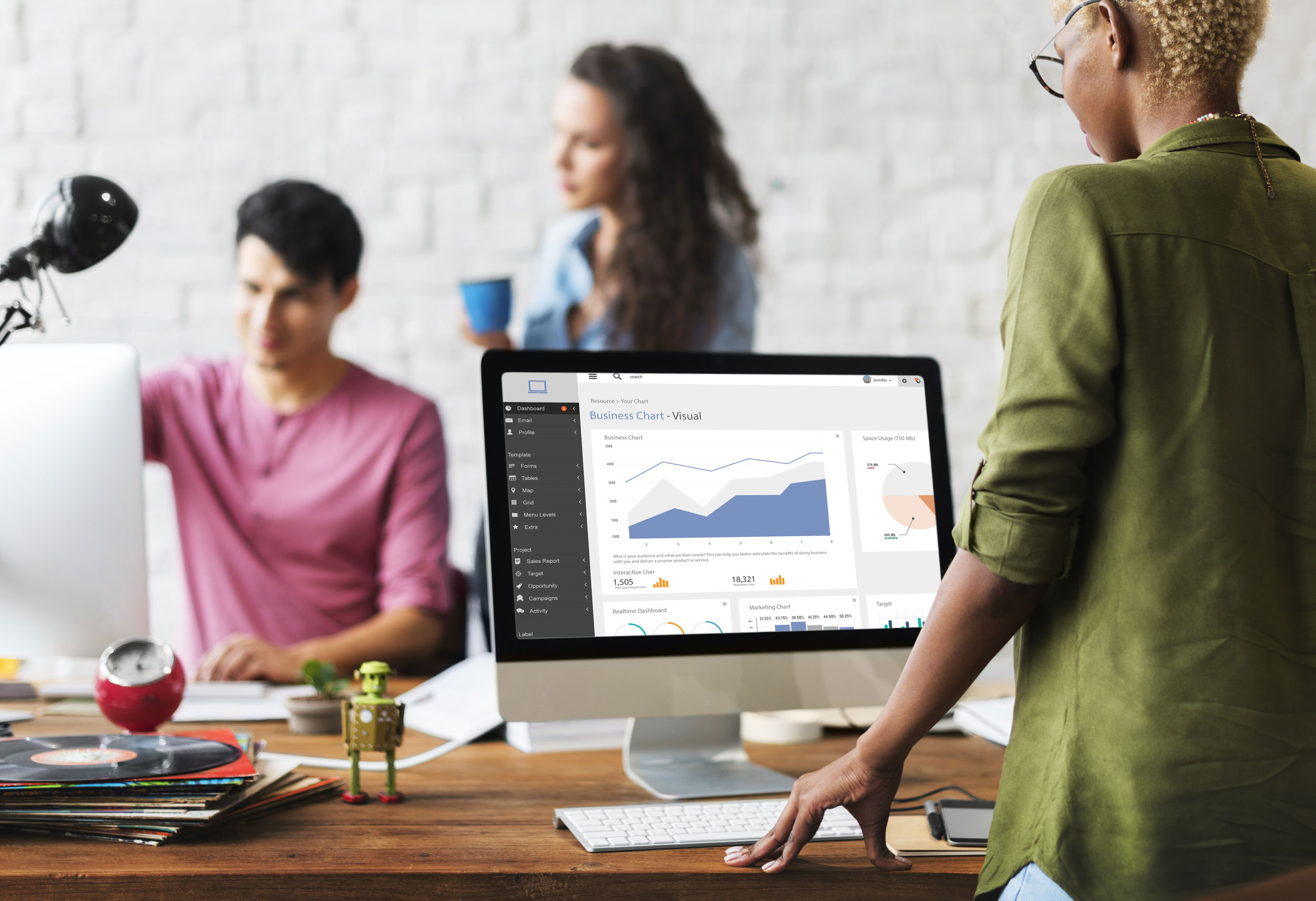 Data-Driven-Business-Tech-Services